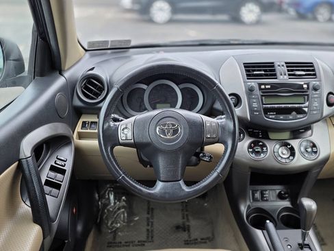 Used 2010 Toyota RAV4 Limited AWD/4WD image 17