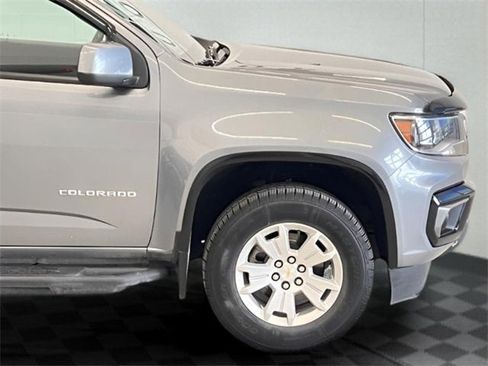 Used 2021 Chevrolet Colorado LT w/ Safety Package image 25