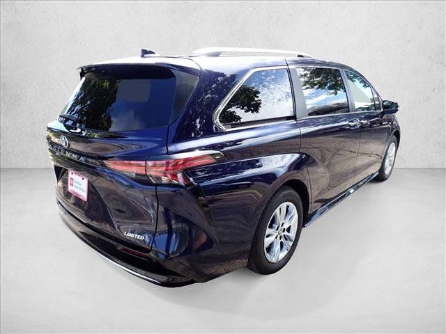 Certified 2026 Toyota Sienna Limited AWD/4WD image 4