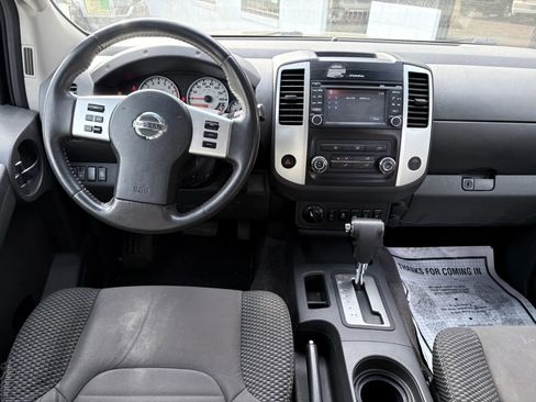 Used 2014 Nissan Xterra PRO-4X AWD/4WD image 24
