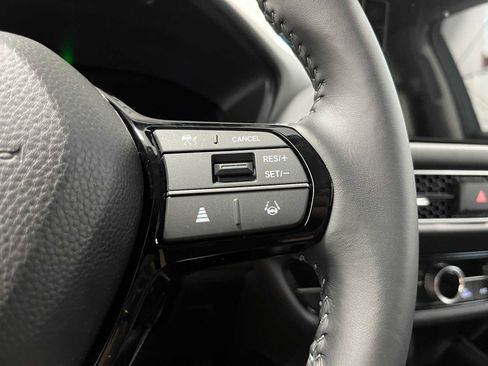 New 2026 Honda HR-V EX-L image 18