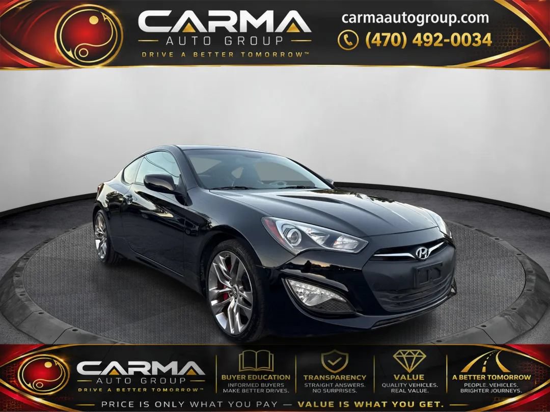 Used 2014 Hyundai Genesis 2.0T RWD image 3