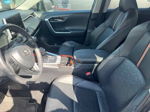 Used 2024 Toyota RAV4 Adventure AWD/4WD image 4