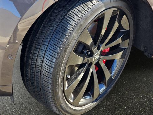 Certified 2025 Land Rover Range Rover Sport Dynamic SE image 34