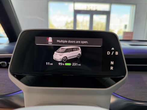 New 2025 Volkswagen ID. Buzz 1st Edition image 29