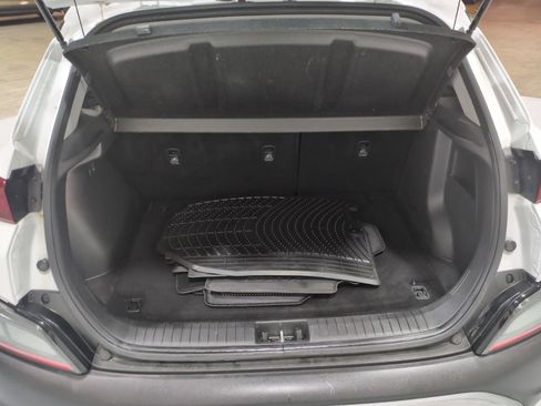 Certified 2023 Hyundai Kona SE FWD image 12
