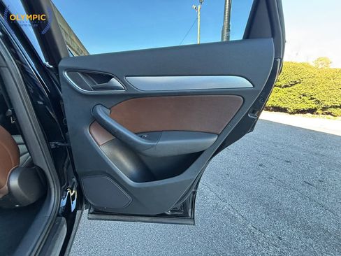 Used 2017 Audi Q3 2.0T Premium Plus w/ Premium Plus Package image 47