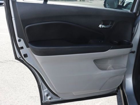 Used 2016 Honda Pilot EX image 12