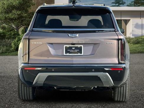 New 2026 Cadillac Vistiq Premium Luxury w/ LPO, Floor Liner Package image 5