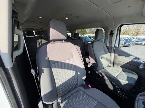 Used 2025 Ford Transit 350 XLT image 24