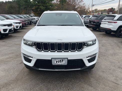 New 2025 Jeep Grand Cherokee Limited image 2