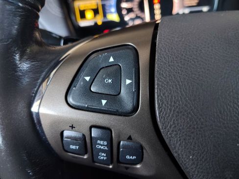 Used 2013 Lincoln MKX FWD image 10