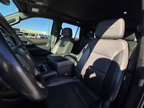 Used 2022 Chevrolet Tahoe High Country image 24