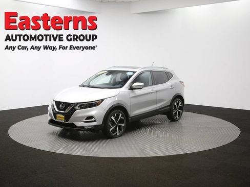 Used 2022 Nissan Rogue Sport SL w/ Premium Package AWD/4WD image 55