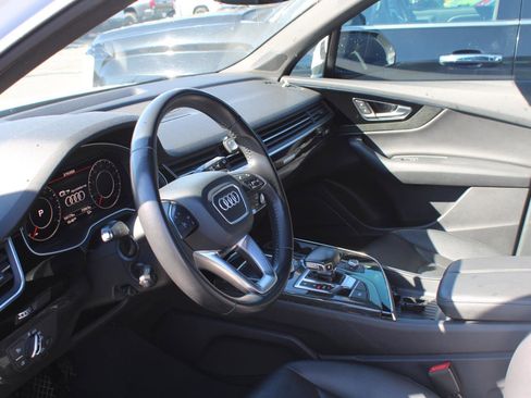 Used 2017 Audi Q7 3.0T Premium Plus image 8