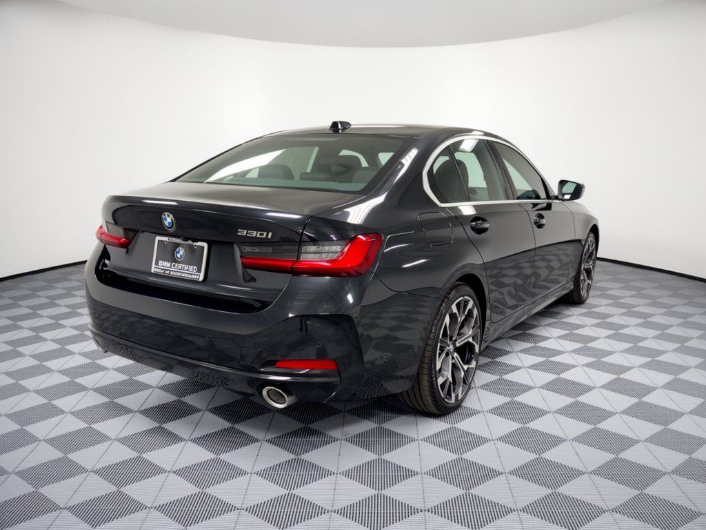 Certified 2026 BMW 330i Sedan RWD image 9