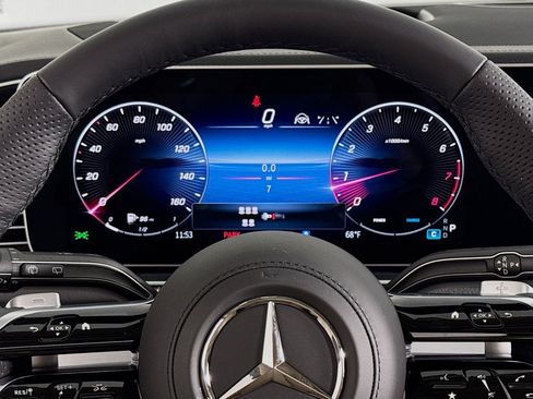 New 2026 Mercedes-Benz GLS 580 4MATIC image 19