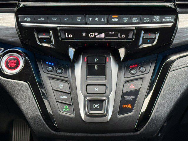 Used 2025 Honda Odyssey Elite image 29