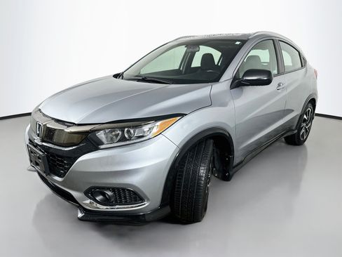 Used 2019 Honda HR-V Sport image 3