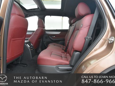 Used 2025 MAZDA CX-70 Plug-In Hybrid w/ Premium Plus image 23