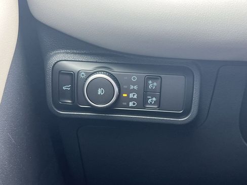 New 2026 Ford Explorer Active w/ Active Comfort Package image 11