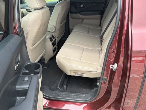 Used 2020 Honda Ridgeline RTL image 11