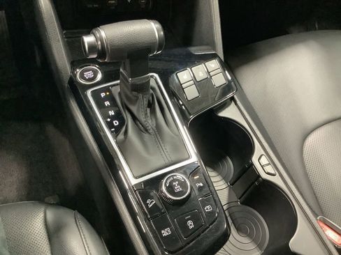 Certified 2023 Kia Sportage EX image 17