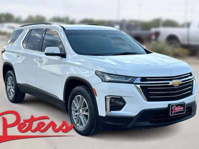 Used 2023 Chevrolet Traverse LT