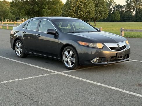 Used 2011 Acura TSX Sedan image 1