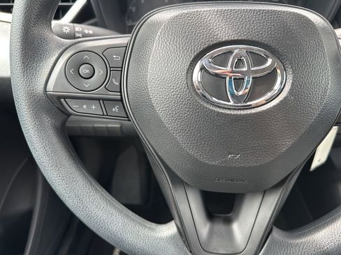 Certified 2025 Toyota Corolla LE FWD image 15