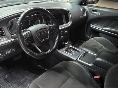 Used 2020 Dodge Charger Scat Pack w/ Dynamics Package image 18
