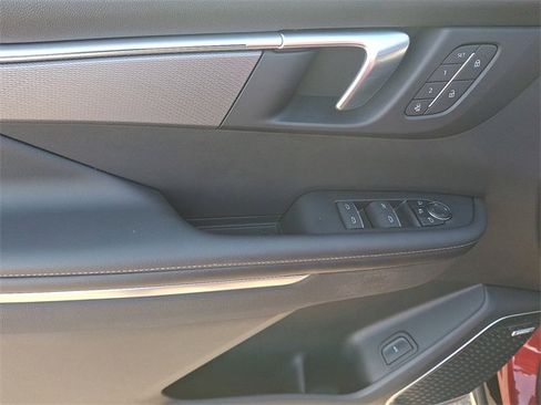 Used 2025 Buick Enclave Sport Touring w/ Super Cruise Package image 12