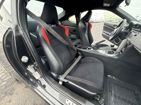 Used 2015 Scion FR-S image 23