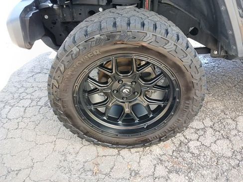 Used 2018 Jeep Wrangler Unlimited Rubicon image 66