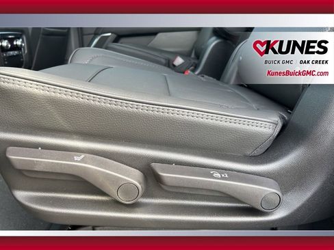 New 2026 GMC Yukon XL Denali image 31