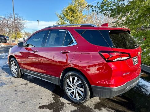 Used 2024 Chevrolet Equinox Premier image 5