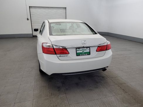 Used 2015 Honda Accord EX image 6