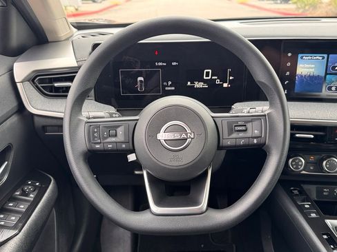 Certified 2025 Nissan Kicks SV w/ Illumination Package FWD image 14