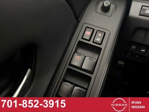 Certified 2024 Nissan Frontier PRO-4X w/ Off-Road Protection Package image 18