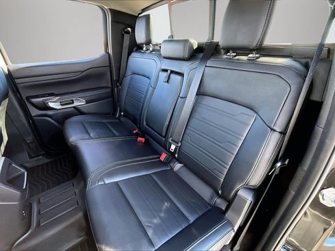 Used 2024 Ford Ranger Lariat w/ FX4 Off-Road Package image 23