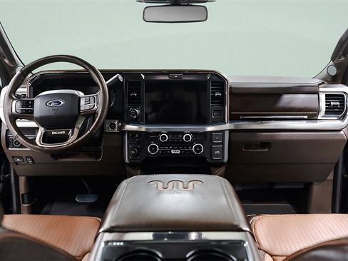 Used 2025 Ford F250 King Ranch image 9
