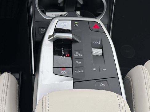 New 2026 BMW X2 xDrive28i w/ M Sport Package image 17