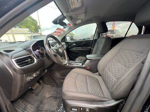 Used 2021 Chevrolet Equinox LT image 12