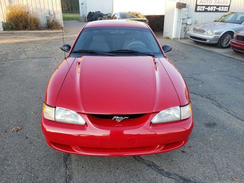 Used 1994 Ford Mustang GT image 3