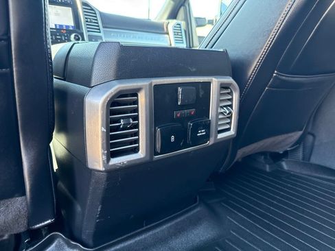 Used 2020 Ford F350 Platinum w/ FX4 Off-Road Package AWD/4WD image 27