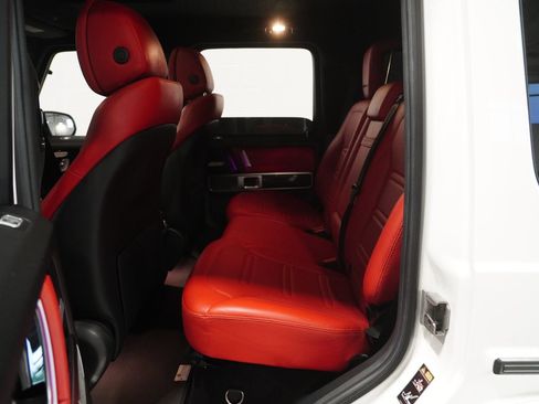 Used 2022 Mercedes-Benz G 550 image 13