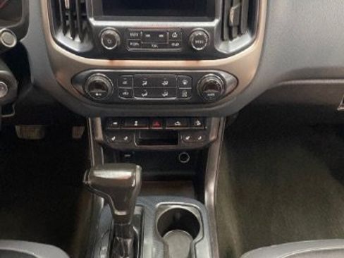 Used 2017 Chevrolet Colorado Z71 RWD image 17