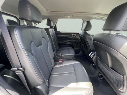 Used 2024 Kia Sorento X-Line EX AWD/4WD image 19