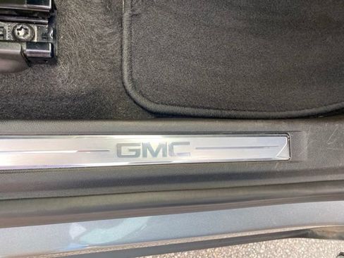 Used 2023 GMC Acadia SLT w/ Elevation Edition AWD/4WD image 45