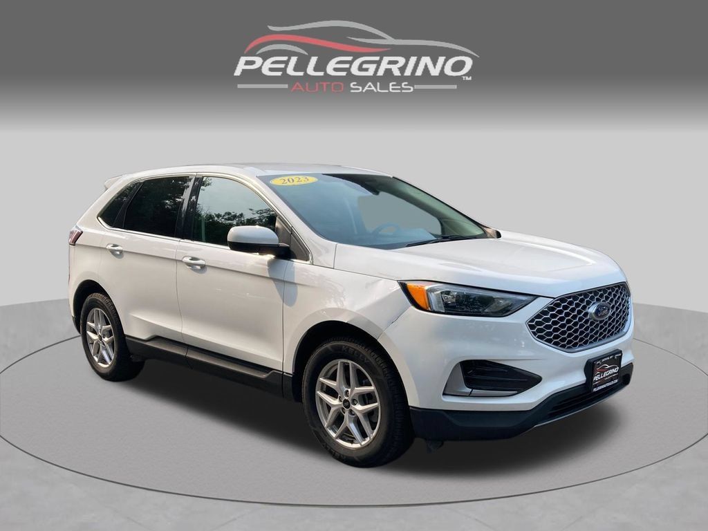 Used 2023 Ford Edge SEL AWD/4WD image 9